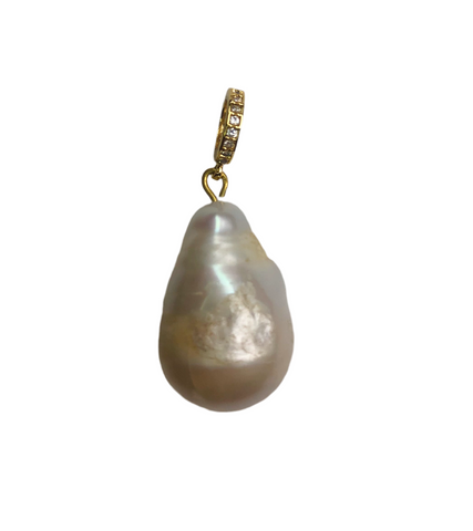 White Pearl Charm