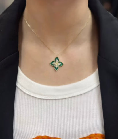 Green Clover Necklace