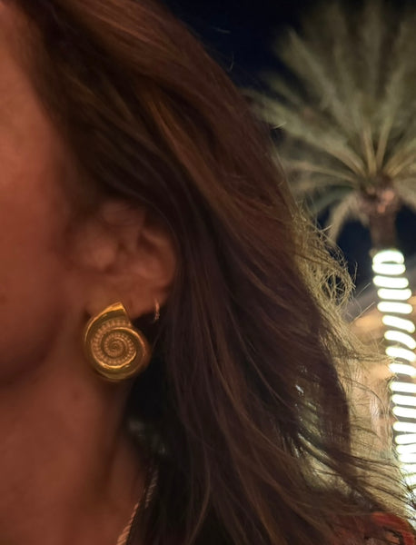 Gold Shell Earring