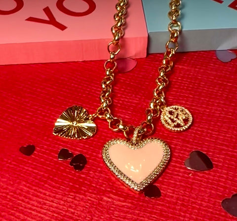 🤍 Heart Charm Necklace