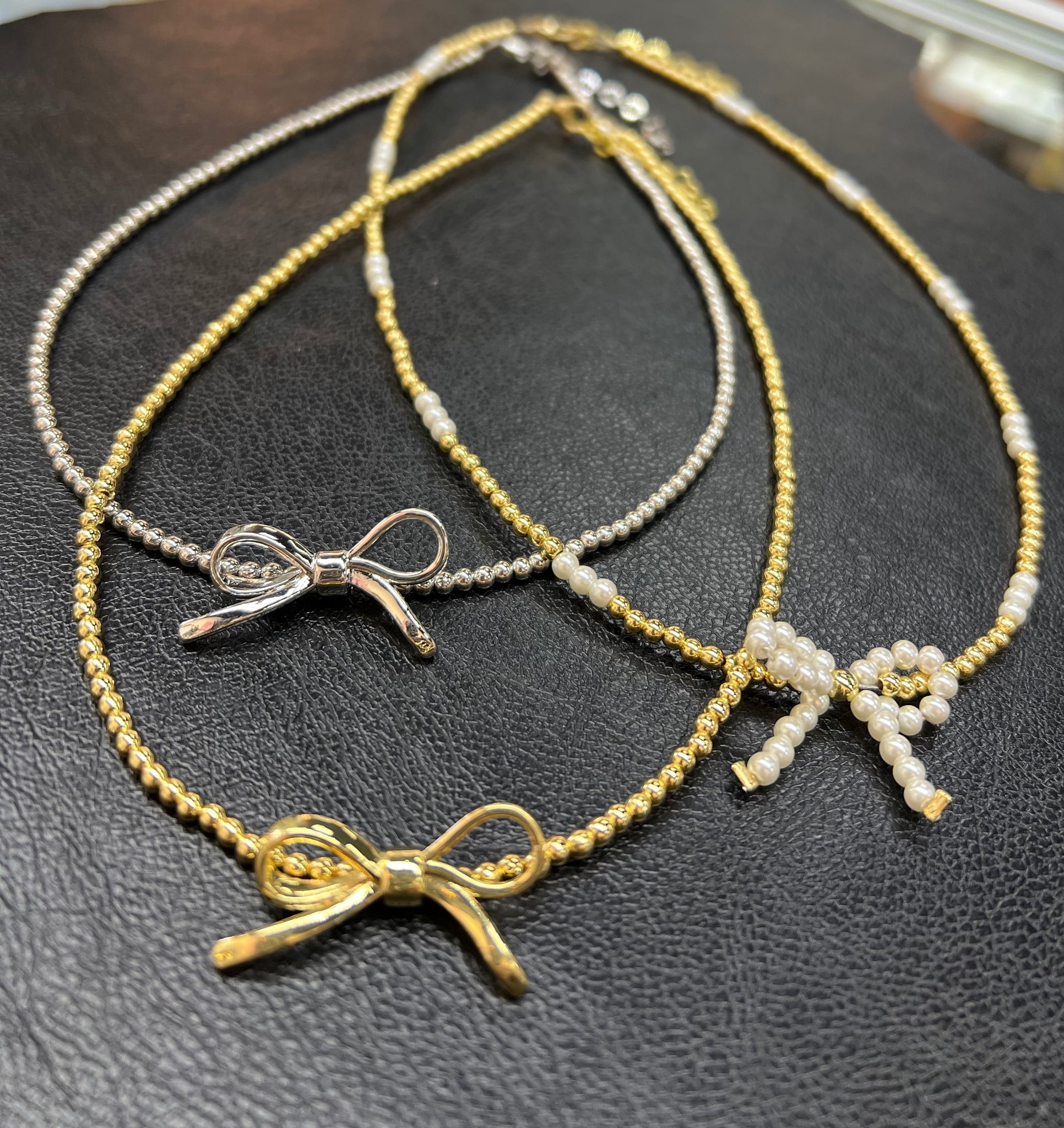 Bow Beaded Necklace