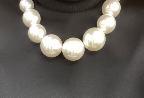 Jumbo Pearl Necklace