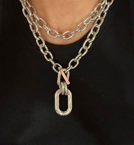 Chunky 2N1 Silver Toggle Necklace