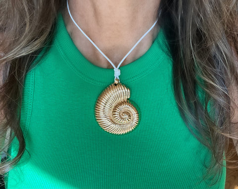 Gold Shell String Necklace