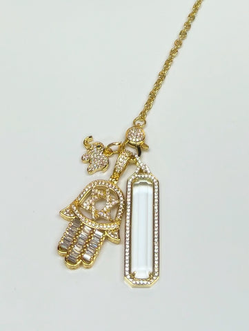 ✡️ Hamsa Charm Necklace