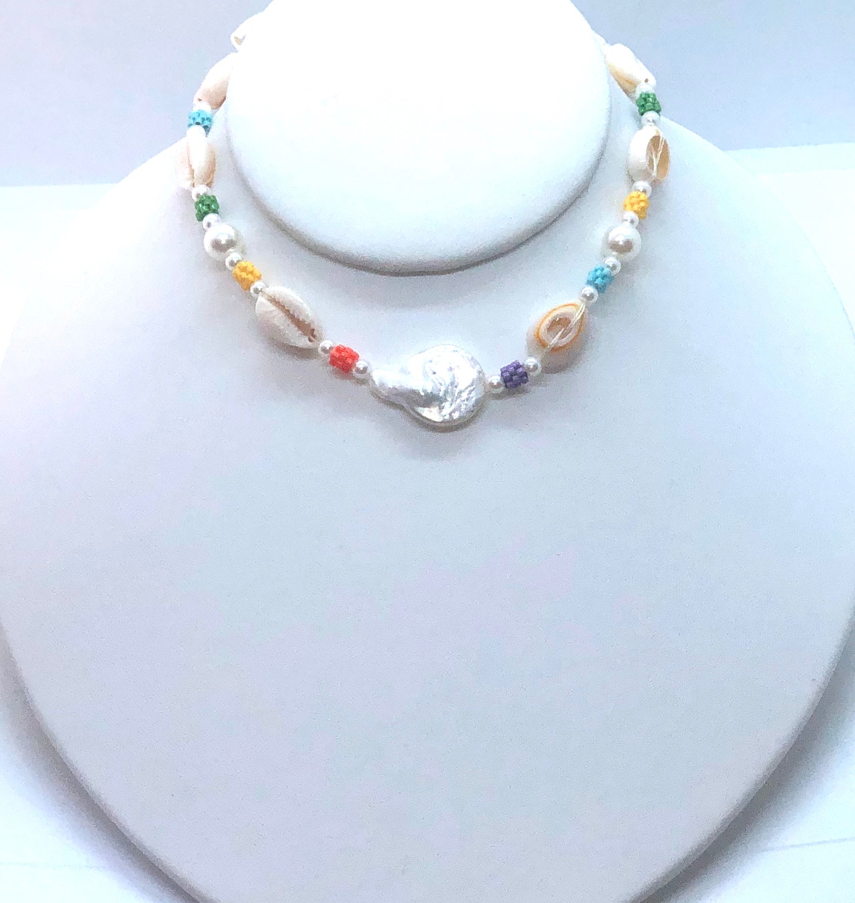 Rainbow Shell Choker