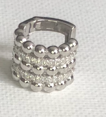 Silver Ball Ear Cuff